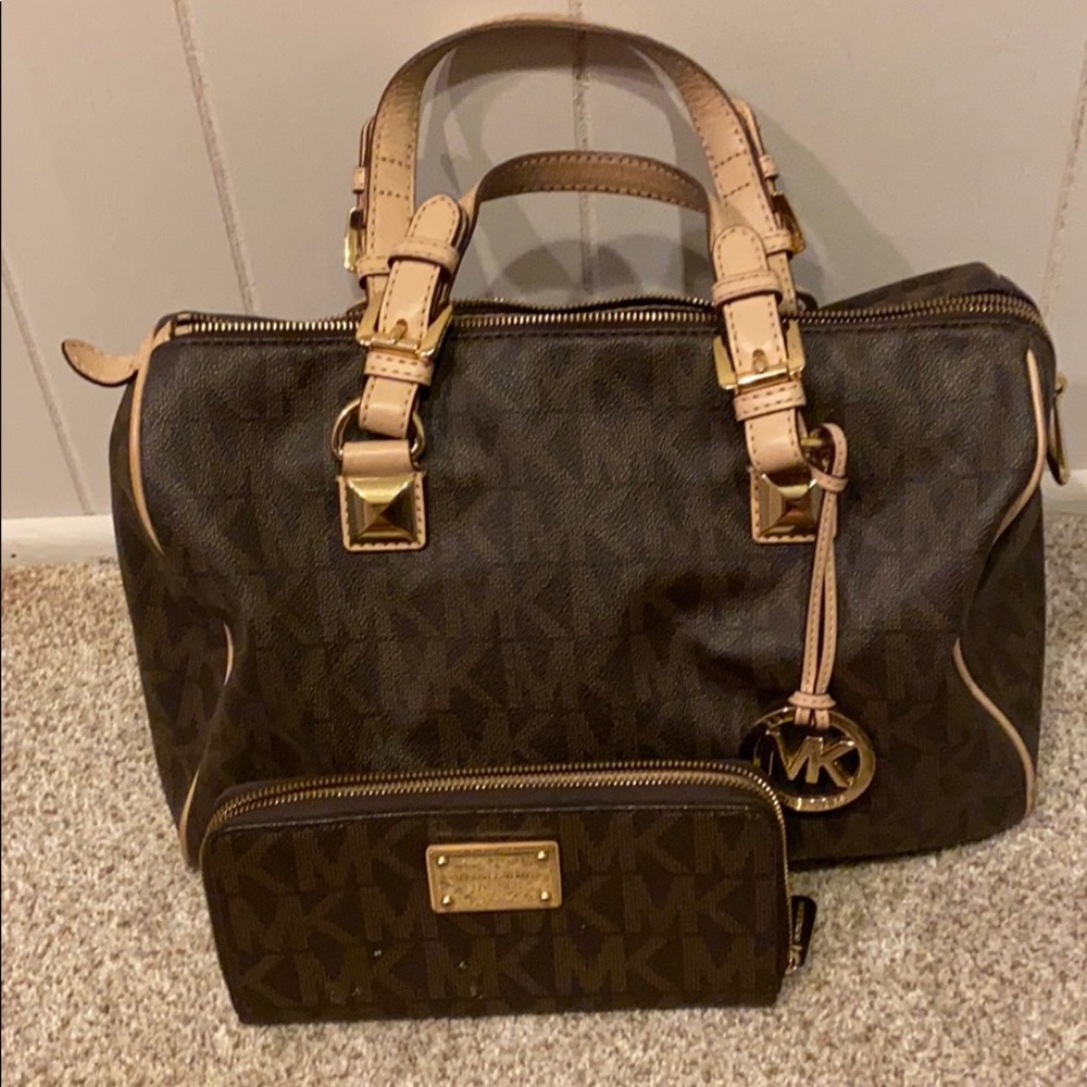 Michael Kors set